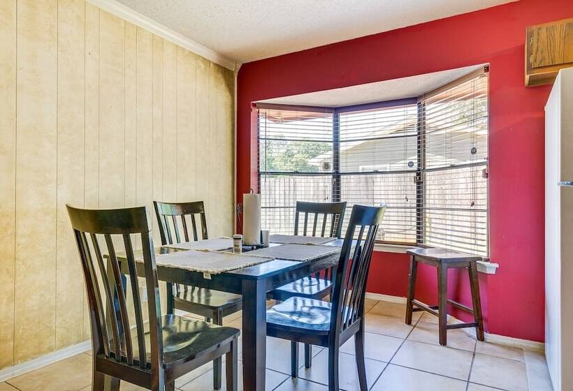 Family Friendly Mobile Retreat W/ Spacious Yard!