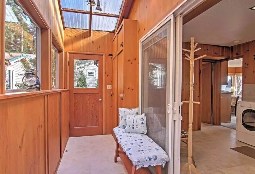 Gorgeous Poulsbo Waterfront Home On Liberty Bay!