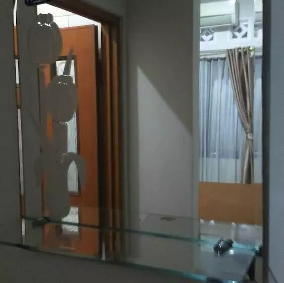 Hostelli Aqsa Guest House Ciamis