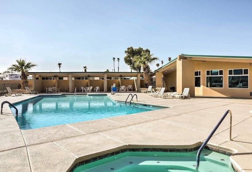 Cozy Lake Havasu City Home W/ Dock & Beach Access!