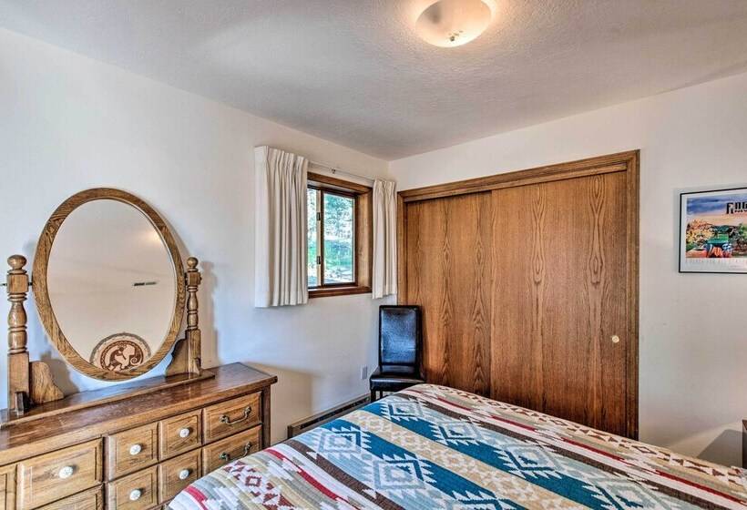 Hot Tub, Game Room: Spacious Angel Fire Retreat!