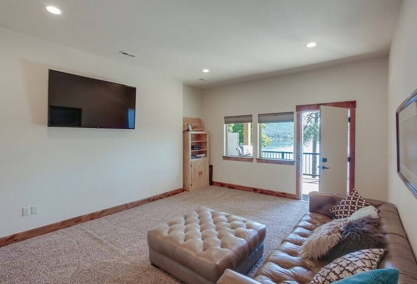 Loon Lake Waterfront Retreat: 2 Decks & Dock!