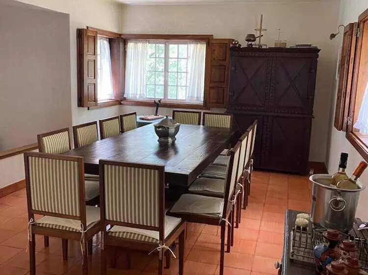 Lovely 6 Bed Cottage In Barcelos   Vila Cova