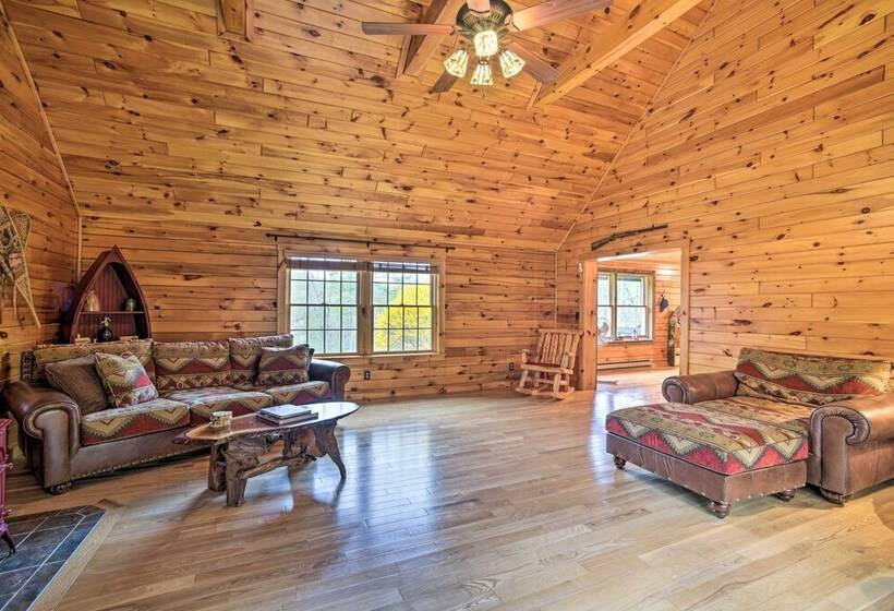 Lovely Fort Ann Lodge 10 Mi To Lake George!