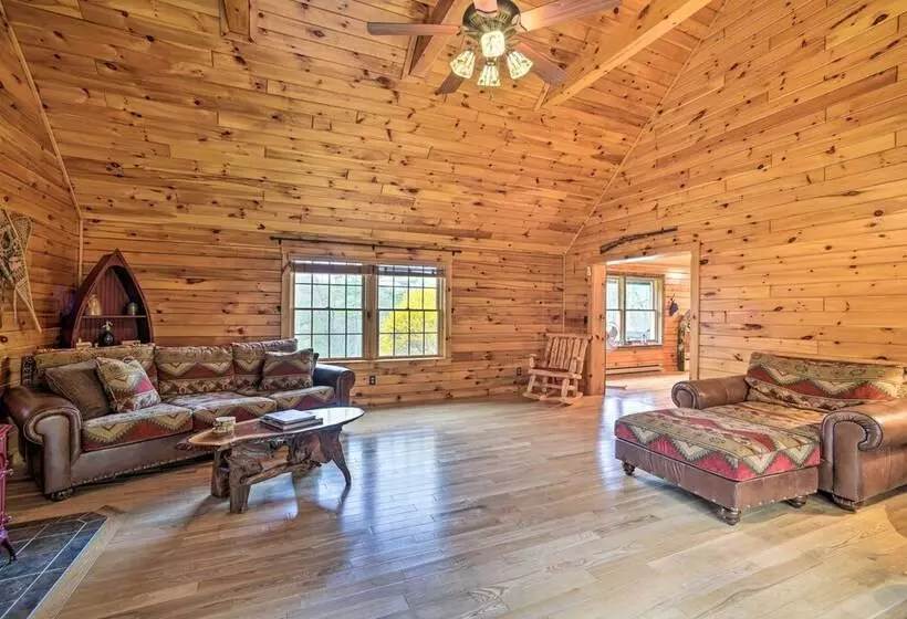 Lovely Fort Ann Lodge   10 Mi To Lake George!