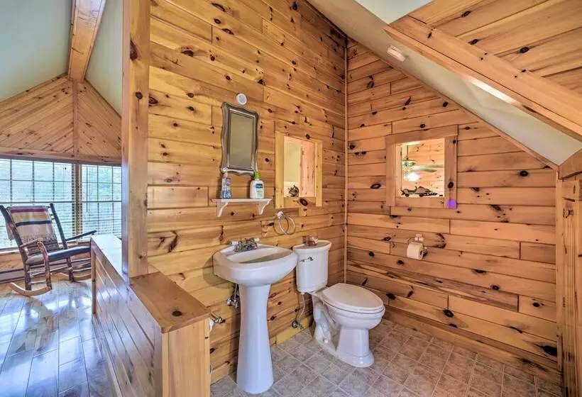 Lovely Fort Ann Lodge   10 Mi To Lake George!