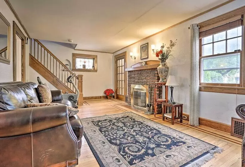 Lovely Home Near Fdu & Holy Name Hospital!