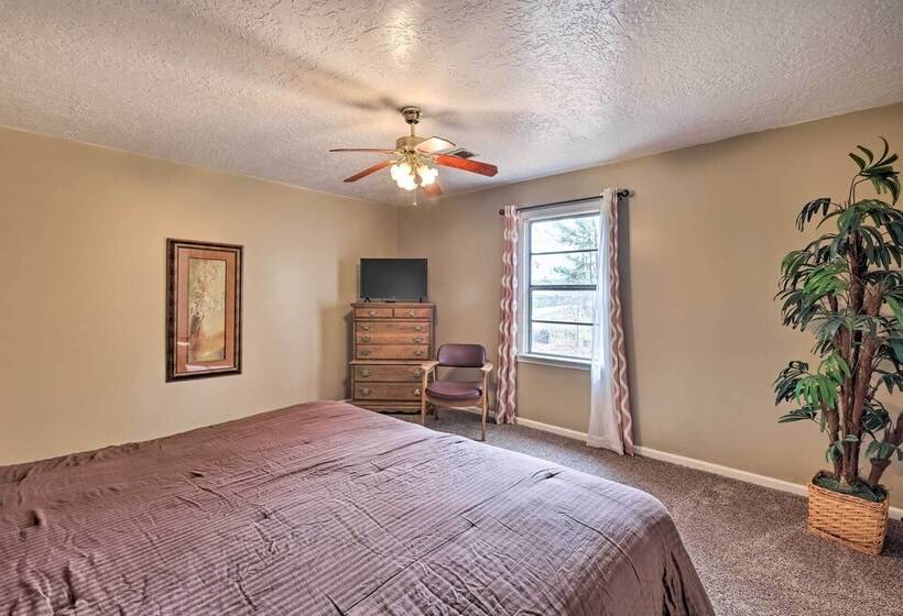 Charming Gadsden Home W/ Golf Course Views!