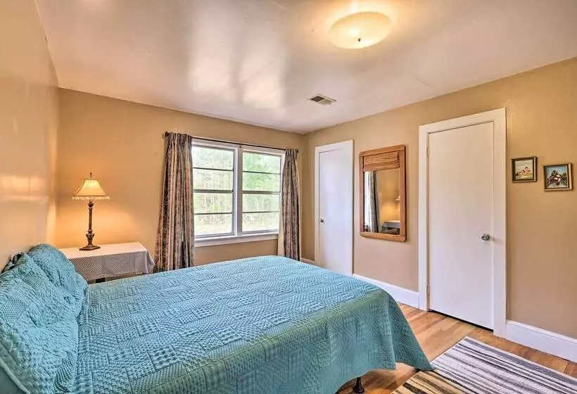 Charming Gadsden Home W/ Golf Course Views!