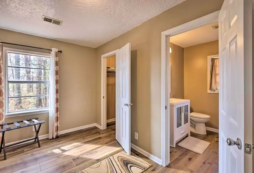 Charming Gadsden Home W/ Golf Course Views!