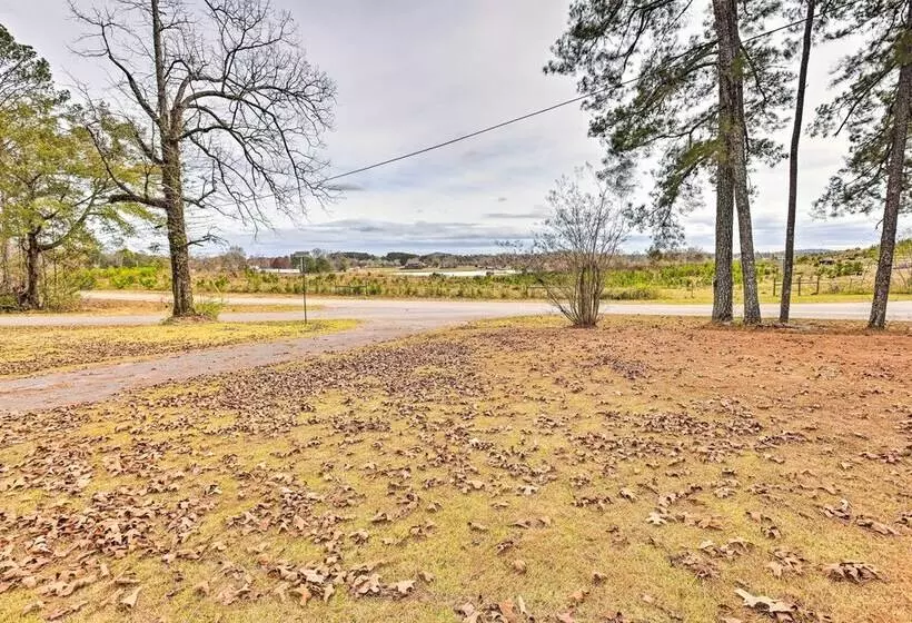 Charming Gadsden Home W/ Golf Course Views!