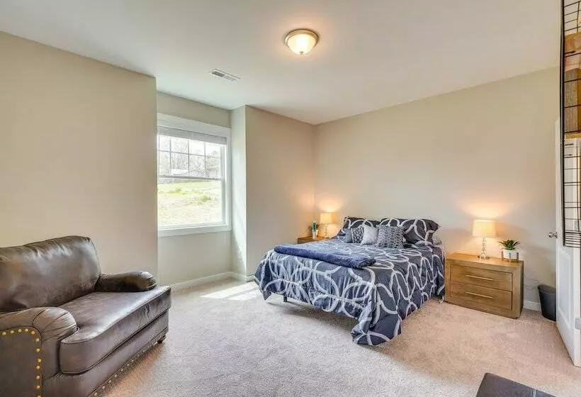 Peaceful Ramseur Retreat W/ Spacious Yard!