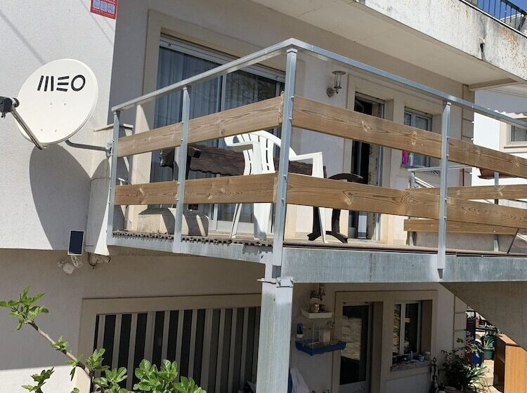 פנסיון Joes House Homestay