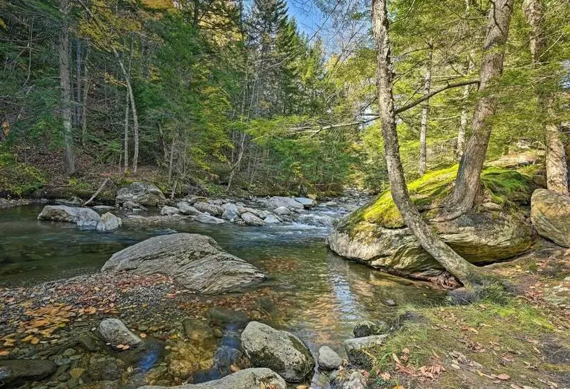 Remote Cabin W/ Fire Pit: 3 Miles To Stowe Mtn!