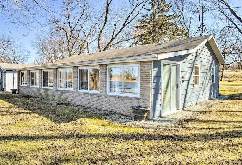 Riverfront Dixon, Illinois, Vacation Rental!