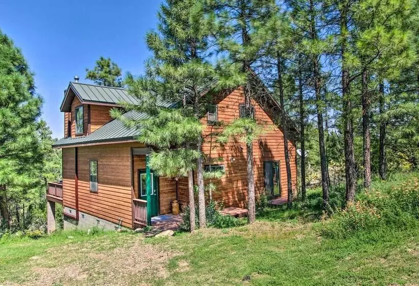 Serene Cabin: Coconino Nat L Forest View!