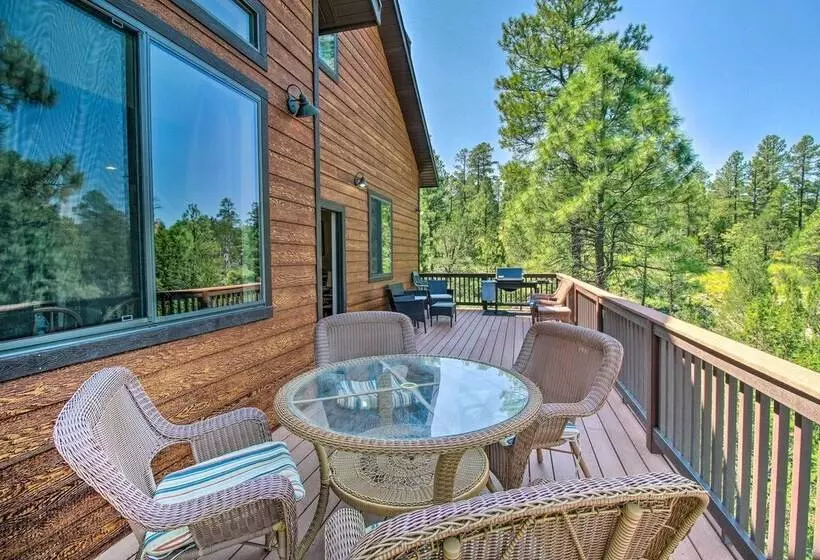Serene Cabin: Coconino Nat L Forest View!
