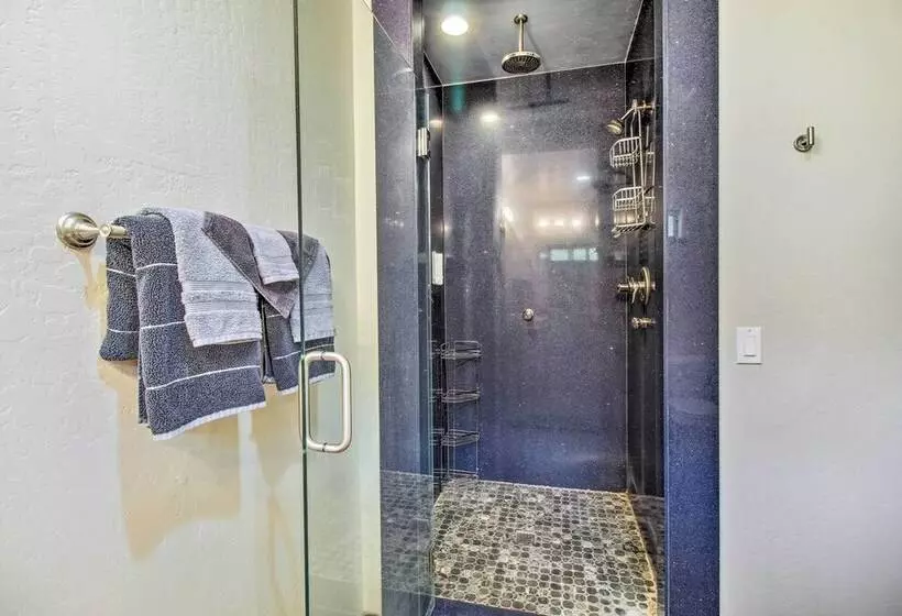 Serene Cabin: Coconino Nat L Forest View!