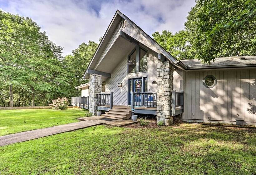 Spacious Beaver Lake Home W/ Stunning Views!