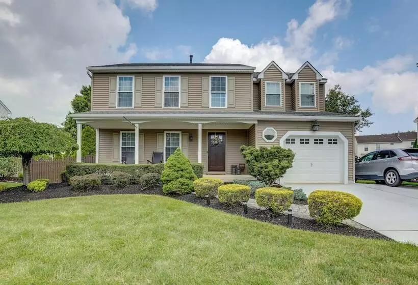 Spacious & Bright Lumberton Home With Backyard!