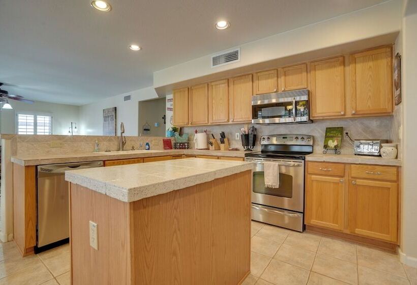 Surprise Home W/ Pool By Spring Training Fields!