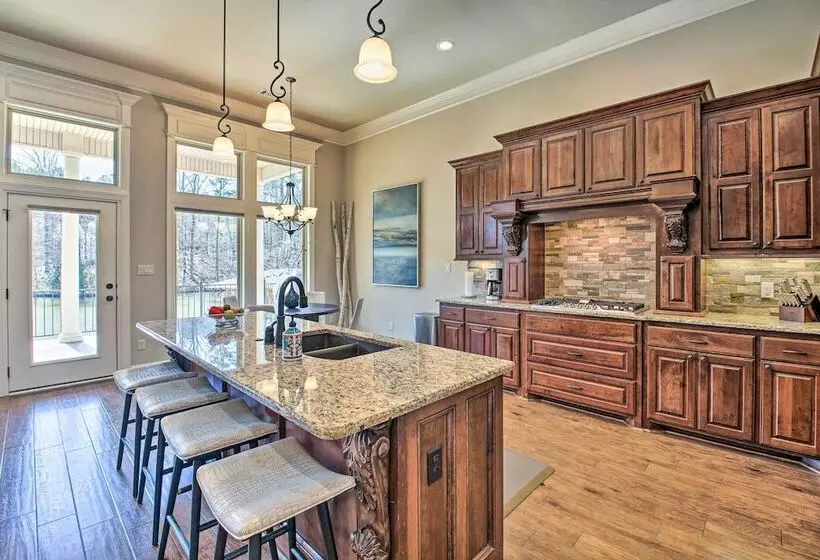 Hot Springs Village Home W/ Dock + Patio!