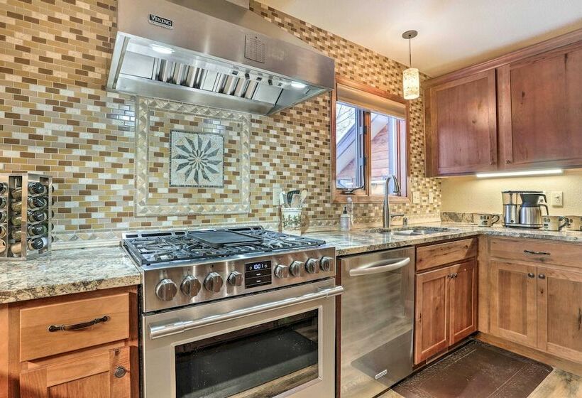 Spacious Wasilla Home 3 Mi To Downtown!