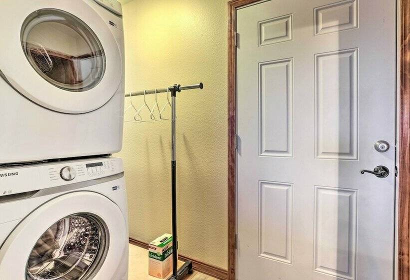 Spacious Wasilla Home 3 Mi To Downtown!