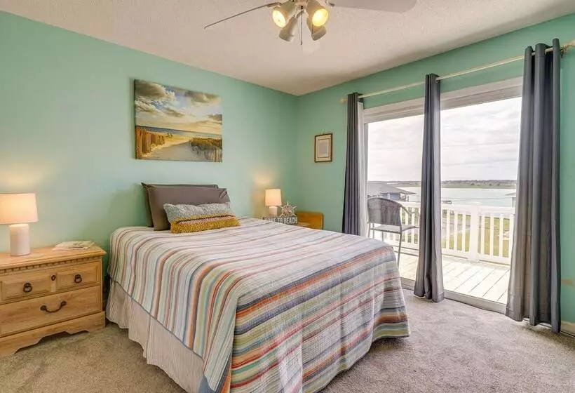 Topsail Beach Vacation Rental: Steps To Shore!