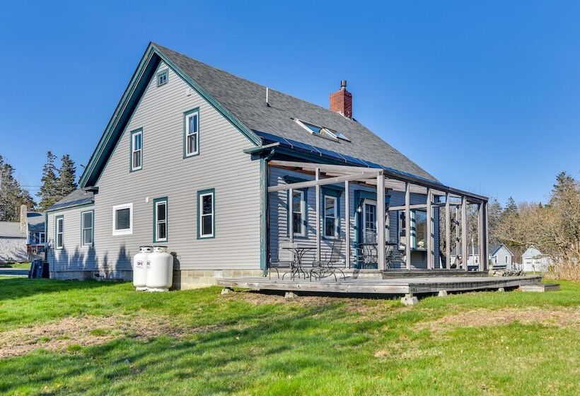 Oceanside Cape Home On The Harbor: Near Kayaking