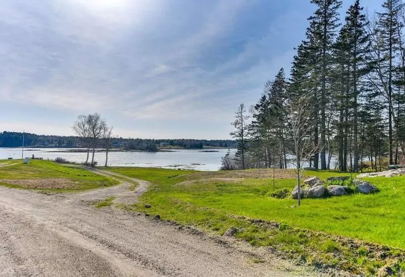 Oceanside Cape Home On The Harbor: Near Kayaking