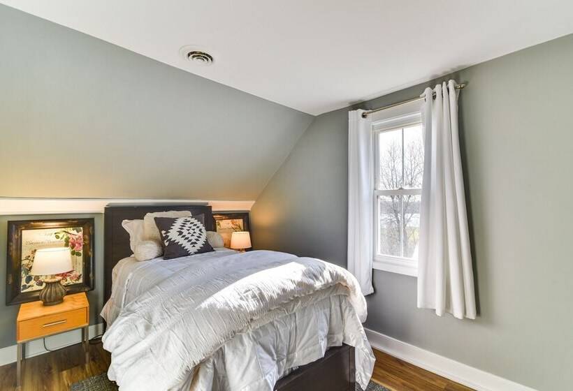 Oceanside Cape Home On The Harbor: Near Kayaking