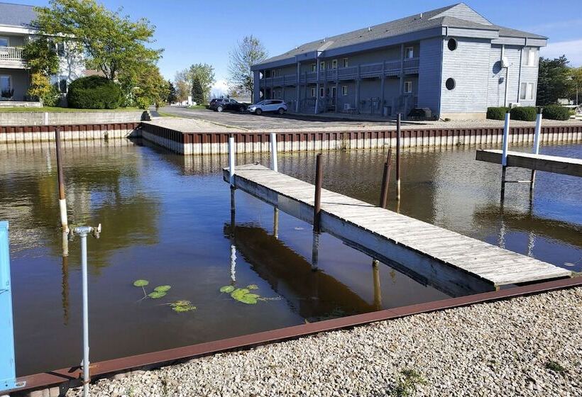 800 Acre Au Gres Oasis: 2 Ponds + Atv Trails!