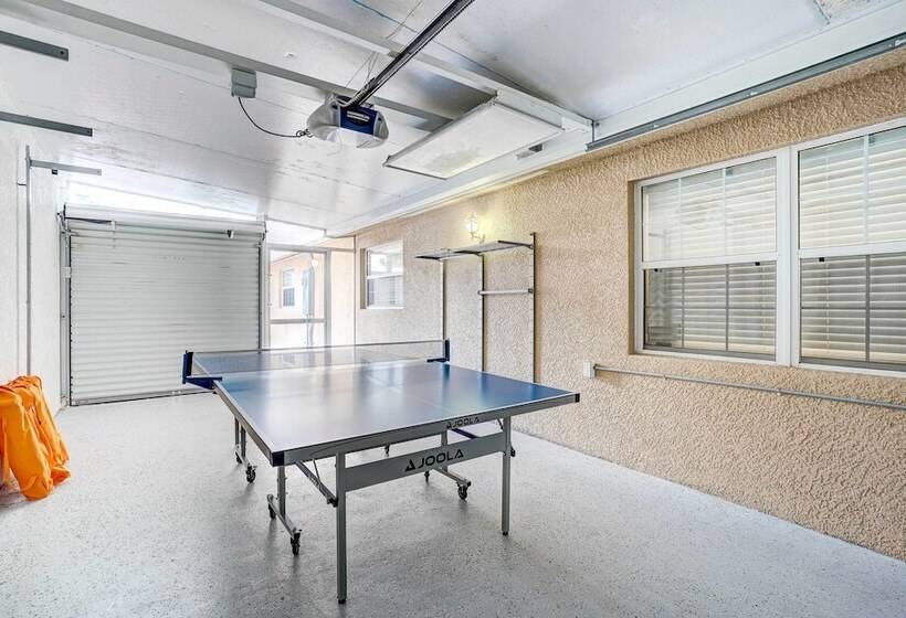 Breezy Naples Home With Private Outdoor Pool!