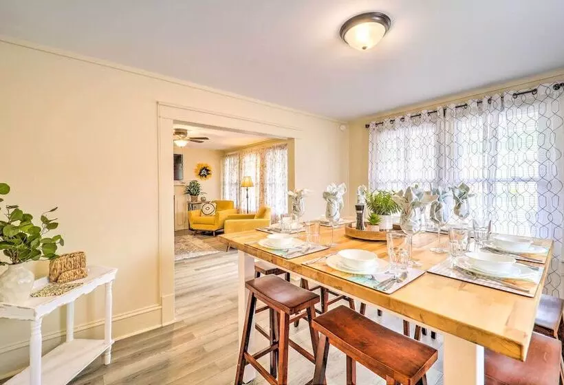 Bright Boone Home: Walk To Appalachian State!