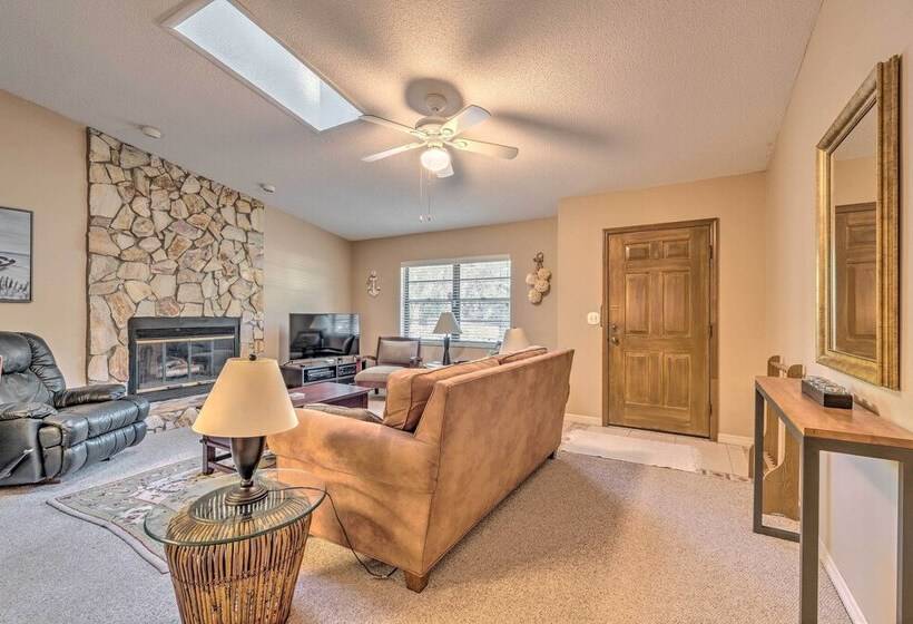 Canalfront Homosassa Escape W/ Private Dock!