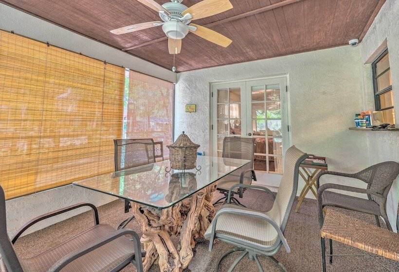 Canalfront Homosassa Escape W/ Private Dock!