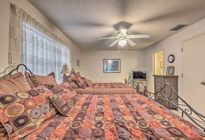 Canalfront Homosassa Escape W/ Private Dock!