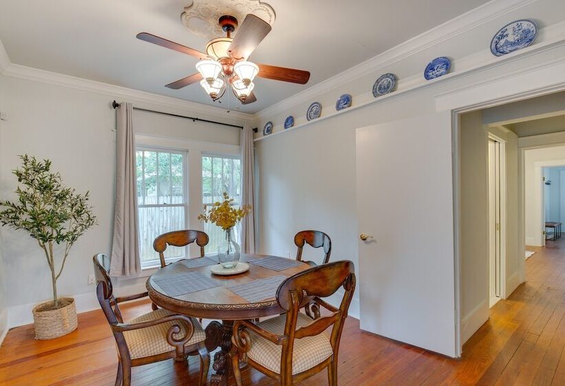 Canton Home W/ Porch < 1 Mile To First Monday!