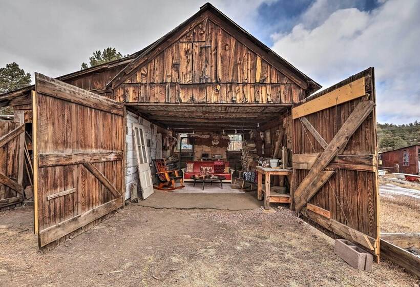 Colorado Mountain Cabin Near National Forest!
