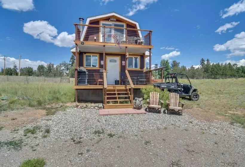 Secluded Jefferson Cabin W/ Deck + Mountain Views!