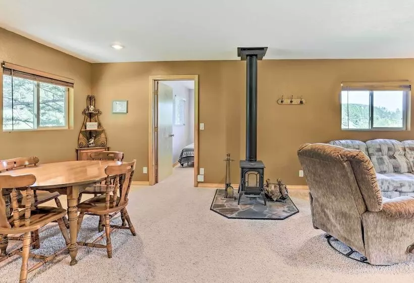 Rapid City Cabin W/ Hiking & Atv Trail Access