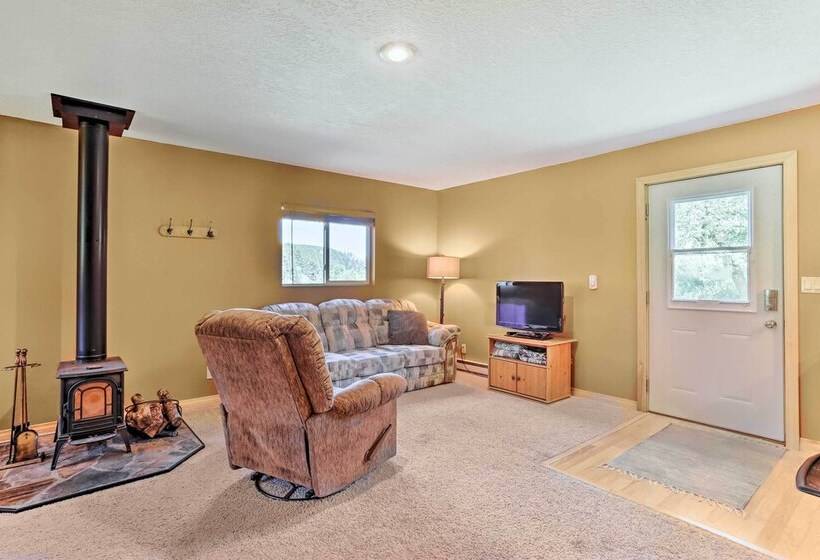 Rapid City Cabin W/ Hiking & Atv Trail Access