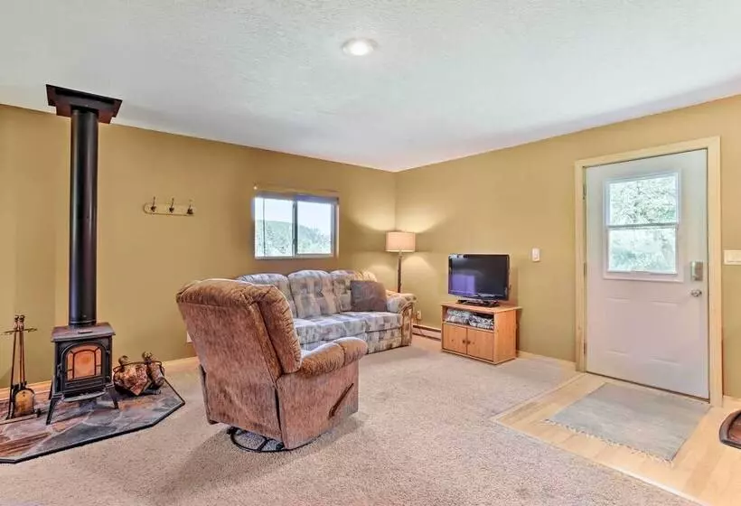 Rapid City Cabin W/ Hiking & Atv Trail Access