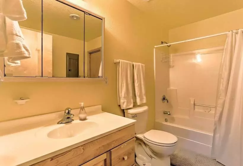 Rapid City Cabin W/ Hiking & Atv Trail Access