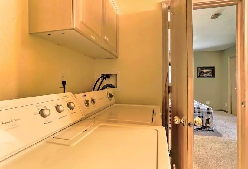 Rapid City Cabin W/ Hiking & Atv Trail Access