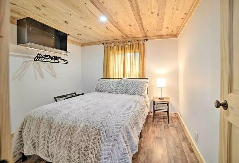 Creekside Ranch  W/ Porch ~ 2 Mi To Pkwy