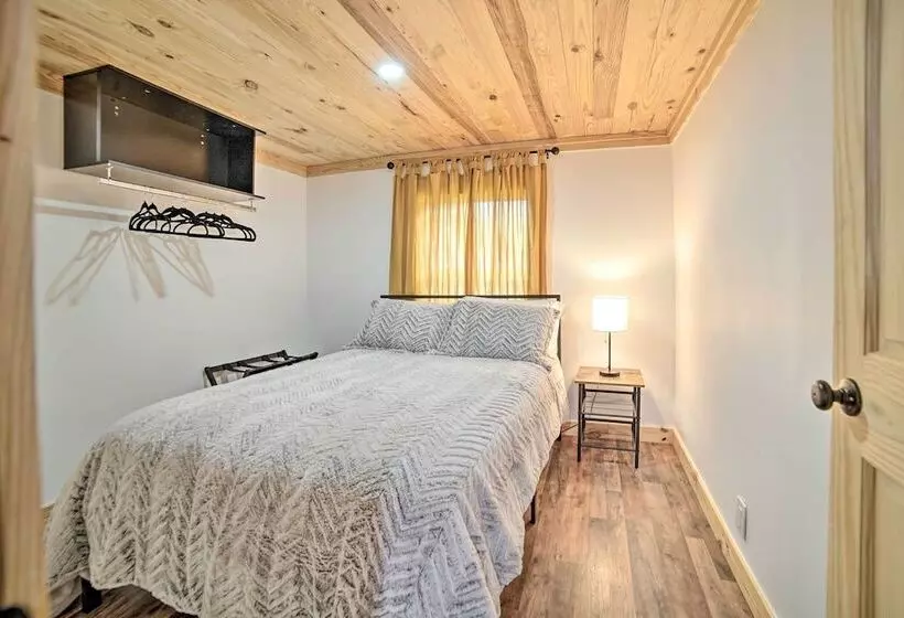 Creekside Ranch  W/ Porch ~ 2 Mi To Pkwy