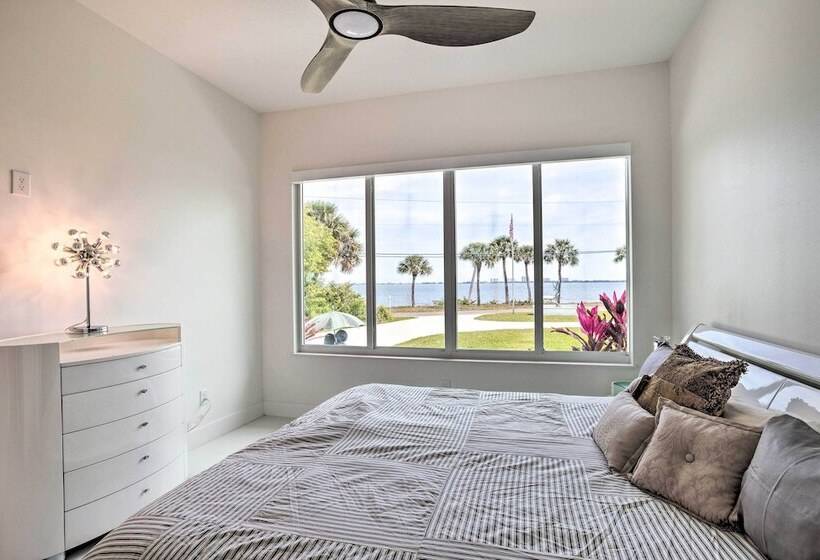 Sleek Fort Pierce Vacation Rental W/ Private Dock!