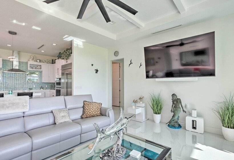 Sleek Fort Pierce Vacation Rental W/ Private Dock!